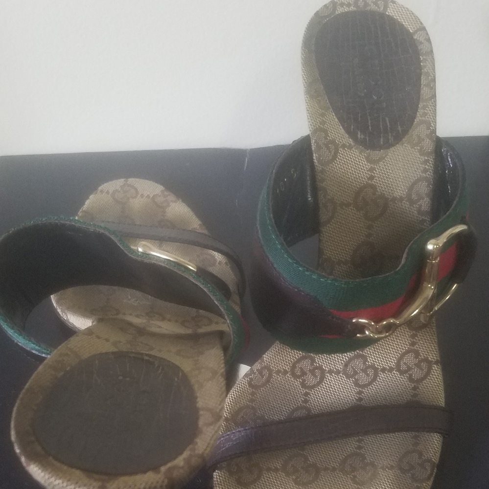 GUCCI HIGH HEELS, 100% Authentic, SLIGHTLY WORN
